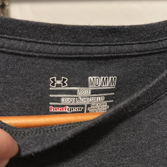 Golden State Warriors Under Armor T-Shirt Loose Fit Size medium Euc - Picture 3 of 3